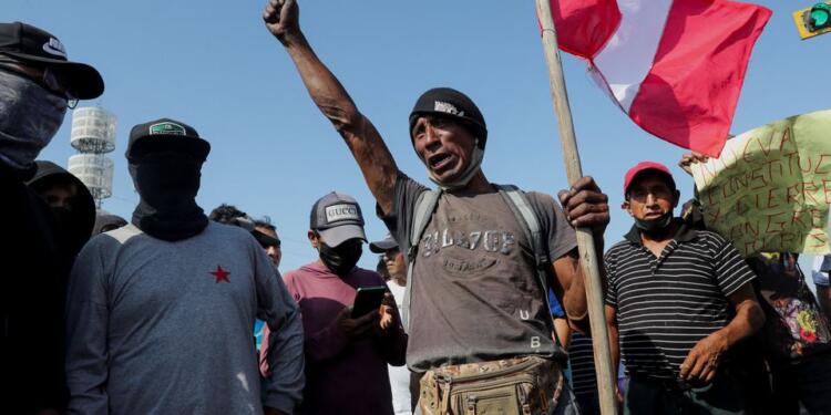 Enflasyon yükseldi: Peru’da sokaklar hareketlendi