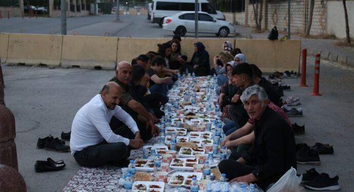 Adalet Sofrası’nda herkese direnişe destek çağrısı