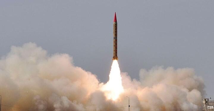 Rusya kıtalar arası balistik füzeyi test etti