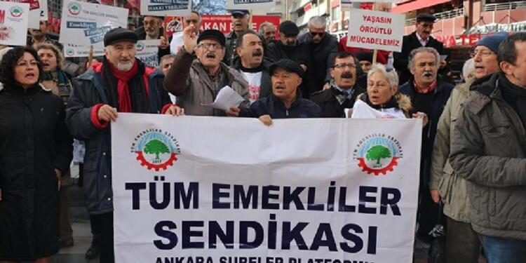 Emekliler Ankara’ya yürüyor: Biz itaat etmeyeceğiz