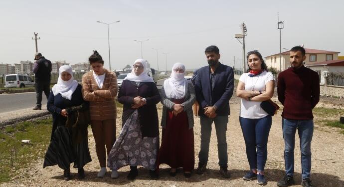 Cezaevi önünden Cumhurbaşkanına seslendiler