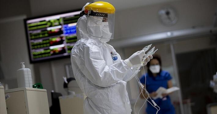 Covid-19 vaka sayısı 10 binin altına düştü