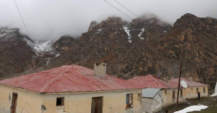 ‘Köykent’ hayali enkaza dönüştü
