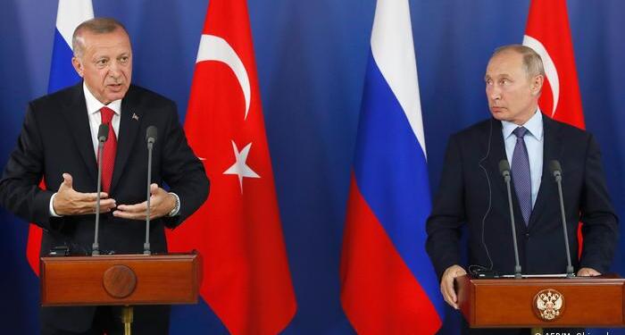 Erdoğan ile Putin telefonla görüştü