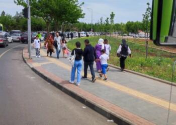 Kayyumdan hizmet: Otobüssüz ücretsiz ulaşım