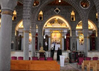 Tahrip edilen Surp Giragos Kilise’si 7 yıl sonra açıldı