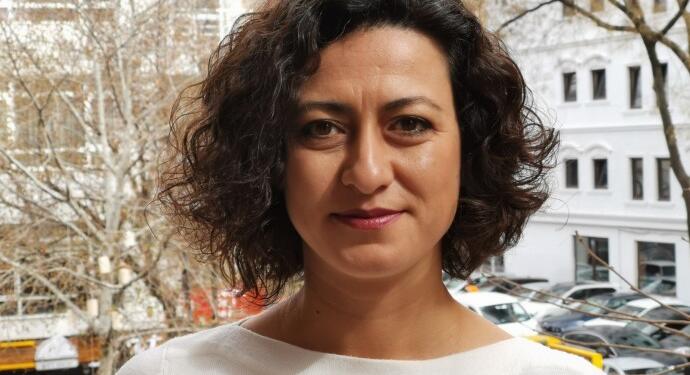 Gazeteci Derya Okatan beraat etti