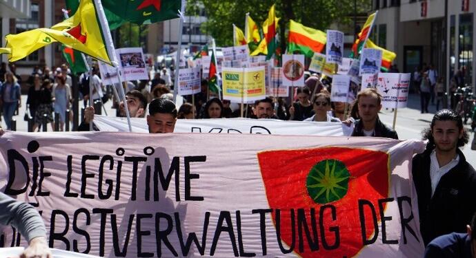 Saldırılar Avrupa kentlerinde protesto edildi