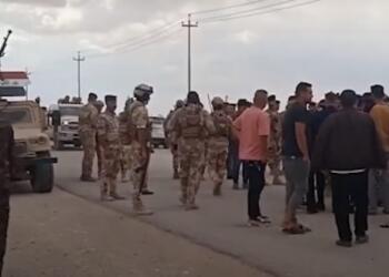 Irak ordusu halka saldırdı: Kürsüler ve çadırlar kırıldı