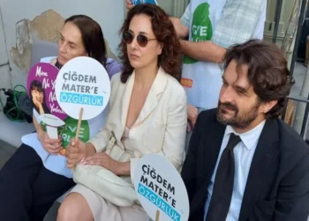 Sinema emekçilerinden Gezi dayanışması: Karanlık gider, Gezi kalır!