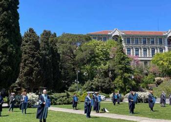 Akademisyenlerin direnişi: Özerk, Özgür, Demokratik Üniversite istiyoruz