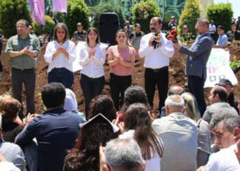 HDP açık havada konferans düzenledi: Amed yüz yıllardır direnişin kalesi