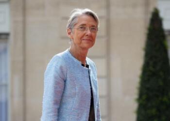 Fransa’da 30 yıldan sonra ikinci kadın başbakan