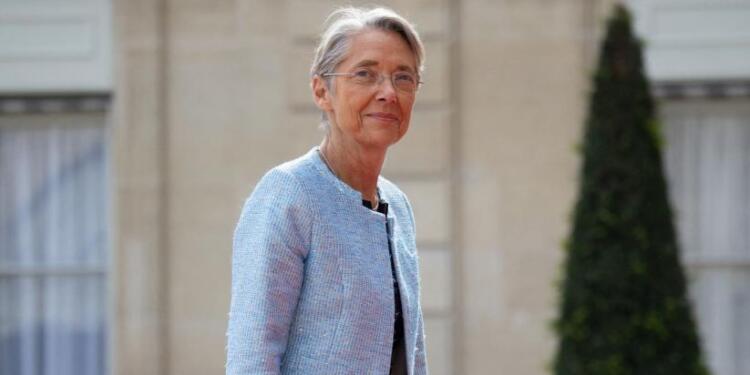 Fransa’da 30 yıldan sonra ikinci kadın başbakan