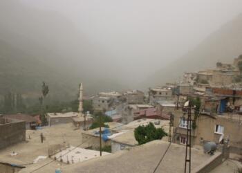 Diyarbakır ve Şırnak’ta kum fırtınası