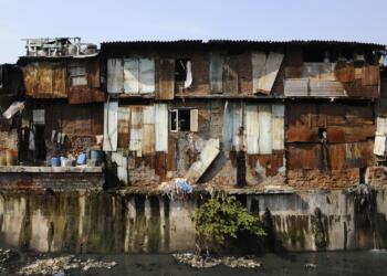 Zenginler pandemide servetlerine servet kattı