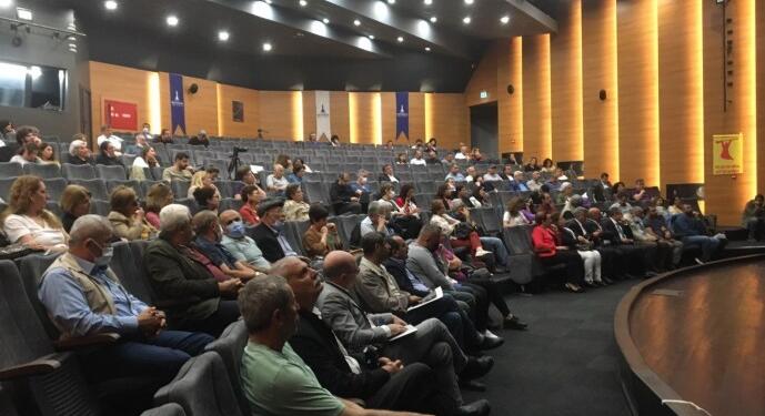 İzmir’de Alevilerden ‘Din, Beden, Cinsiyet; Neşeden Kedere Sempozyumu’