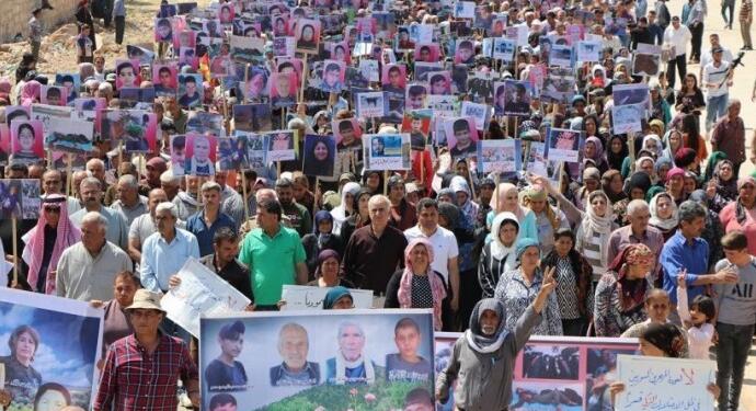 Efrîn’de demografik yapının değiştirilmesine karşı yürüyüş düzenlendi