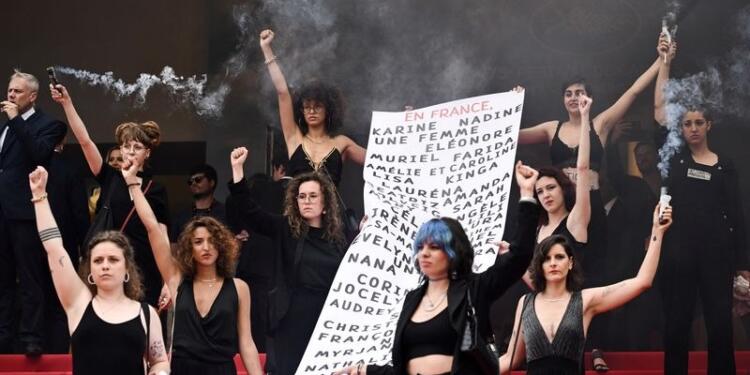Cannes Film Festivali’nde kadın katliamı protestosu