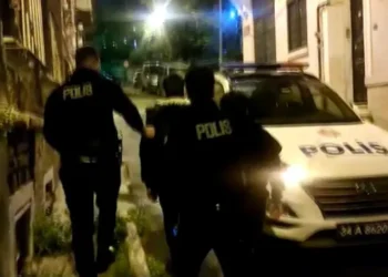 Beyoğlu’nda göçmenlere gözaltı