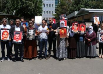 İHD: Gözaltında bin 388 kişi kaybedildi