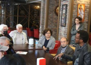 İHD, polis baskısına maruz kalan Somalili esnafları ziyaret etti