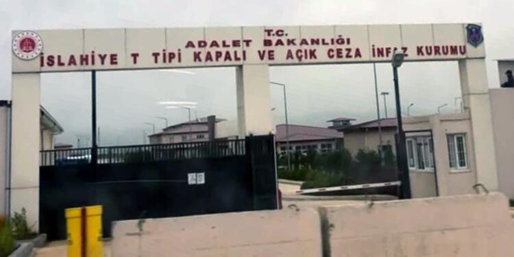 Çıplak arama, askeri düzende yürütmeye karşı açlık grevi 26’ncı gününde