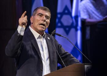 İsrail Lavrov’a ‘ırkçılığın en aşağı seviyesi’ dedi ve özür istedi