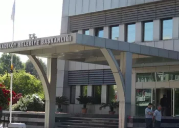 Kadıköy Belediyesi’nde ‘rüşvet’ operasyonu: 32 kişi tutuklandı