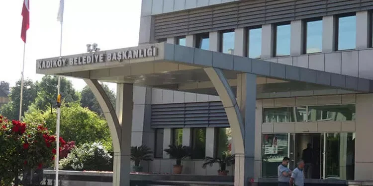 Kadıköy Belediyesi’nde ‘rüşvet’ operasyonu: 32 kişi tutuklandı