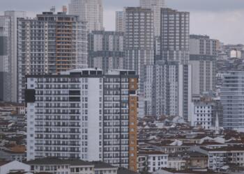 Konut krizinde iktidarın ‘müjdesi’ halka eziyet oldu, fiyatlar arttı