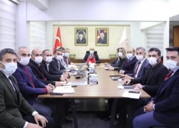 Halkın belediyesi kimlere emanet