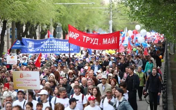 Dünya’da 1 Mayıs: Yoksulluğa, savaşa, sömürüye hayır!