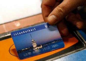 İstanbul’da öğrenci akbiline yapılan zam geri çekildi