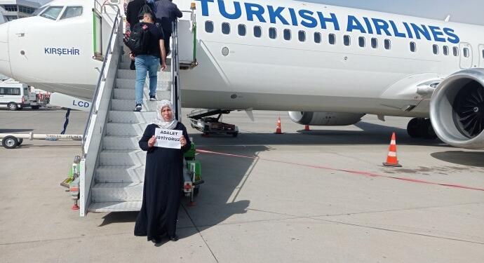 ‘İnsan Hakları, Barış ve Demokrasi Ödülü’ Şenyaşar ailesine