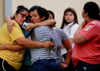 ABD’de ilkokulda katliam: 21 kişi hayatını kaybetti