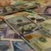 Euro 17,05 lirayla haftaya başladı: Sterlin 20.08 lirayı gördü