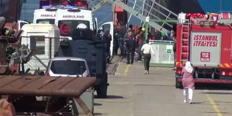 Tuzla tersanesinde gemide patlama: 5 yaralı