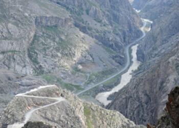 Yaşamını yitiren asker sayısı 5 oldu