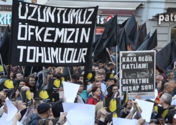 Soma’da zulüm devam ediyor: Ailelerinin hesaplarına haciz