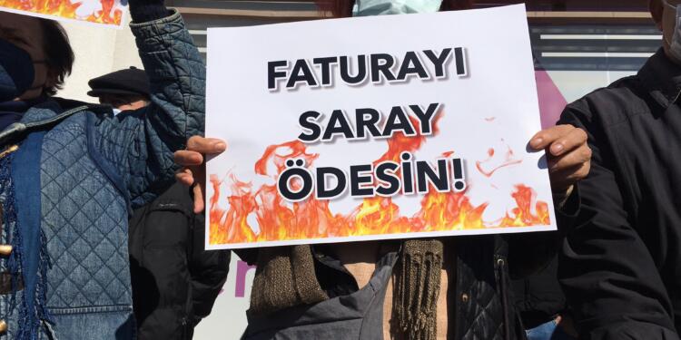 Patronlar istedi bakan yaptı: Elektriğe yüzde 30 zam geliyor!