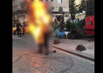 Galata’da kendini yakan Turan hayatını kaybetti