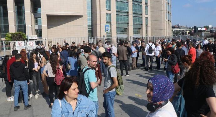 Kadıköy’de gözaltına alınan 23 kişi serbest bırakıldı:2 kişi tutuklandı