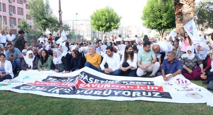Mersin’de Gemlik Yürüyüşü için buluştular: Bu ülke İmralı’ya başvurmak zorunda