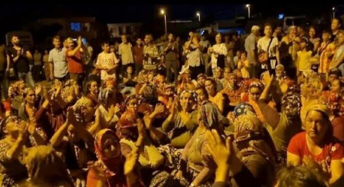 86 gündür kayıp olan Buket için jandarma önünde oturma eylemi