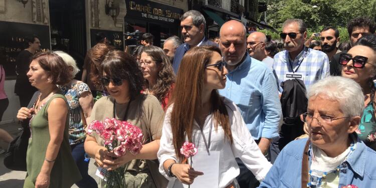 Cumartesi Anneleri 900. haftasında: Gözaltına alınanlar serbest bırakıldı