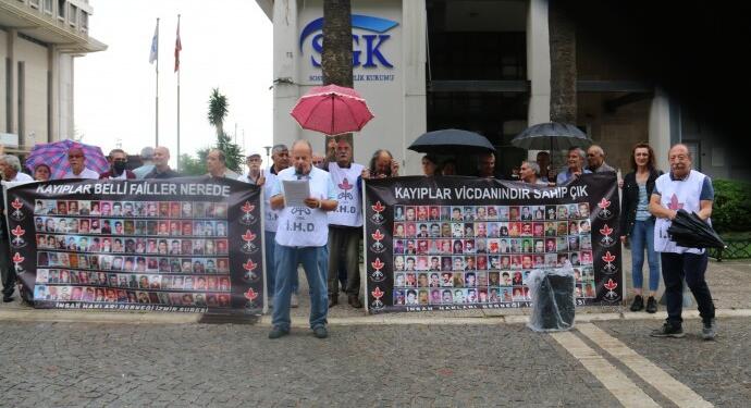 İHD İzmir: 6 köylü gözaltında kurşuna dizildi