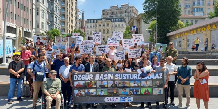 Tutuklanan gazeteciler için İstanbul’da eylem: Sesimizi kısamazsınız