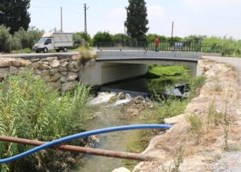 Fabrikalar atıkları kanala döküyor: Astım hastaları boğulacak duruma geliyor