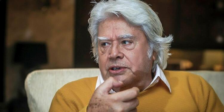 Cüneyt Arkın hayatını etti